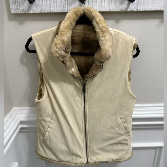 Fuda Studio size S Faux-Fur Vest (reversible) - Picture 5 of 7